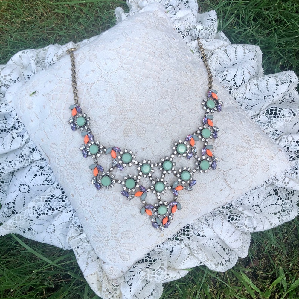 J.CREW *RARE* CHUNKY RHINESTONE NECKLACE
